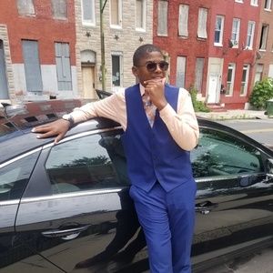 Meet your Posher, Zach